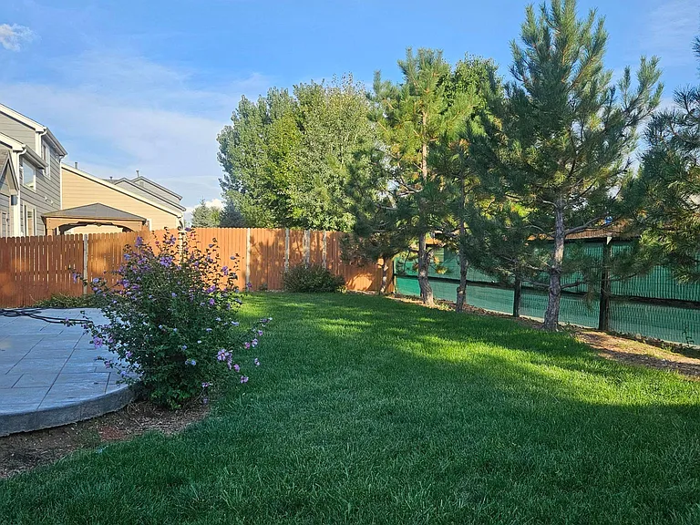 440 Andrew Dr — Photo 17