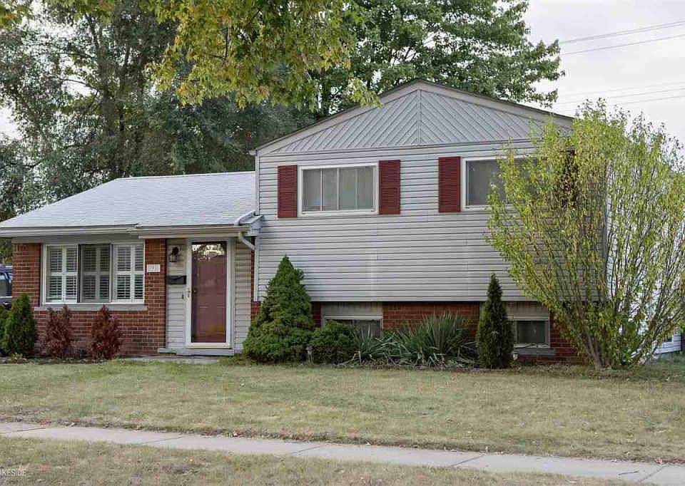 1st image of 11911 Wheaton Dr