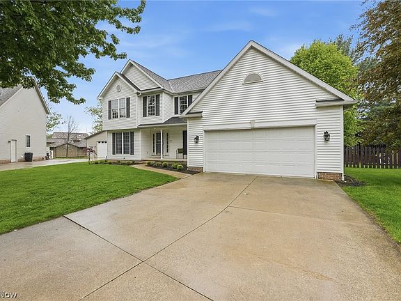 3rd image of 8714 Billendon Cir NW