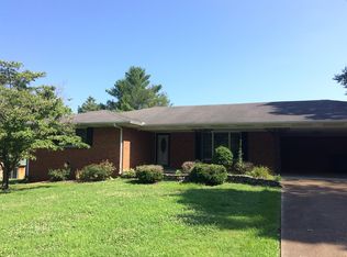 1504 Woodland Dr, Centerville, TN 37033