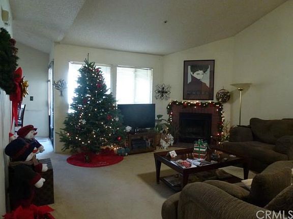 2nd image of 1255 N Los Robles Ave APT 19