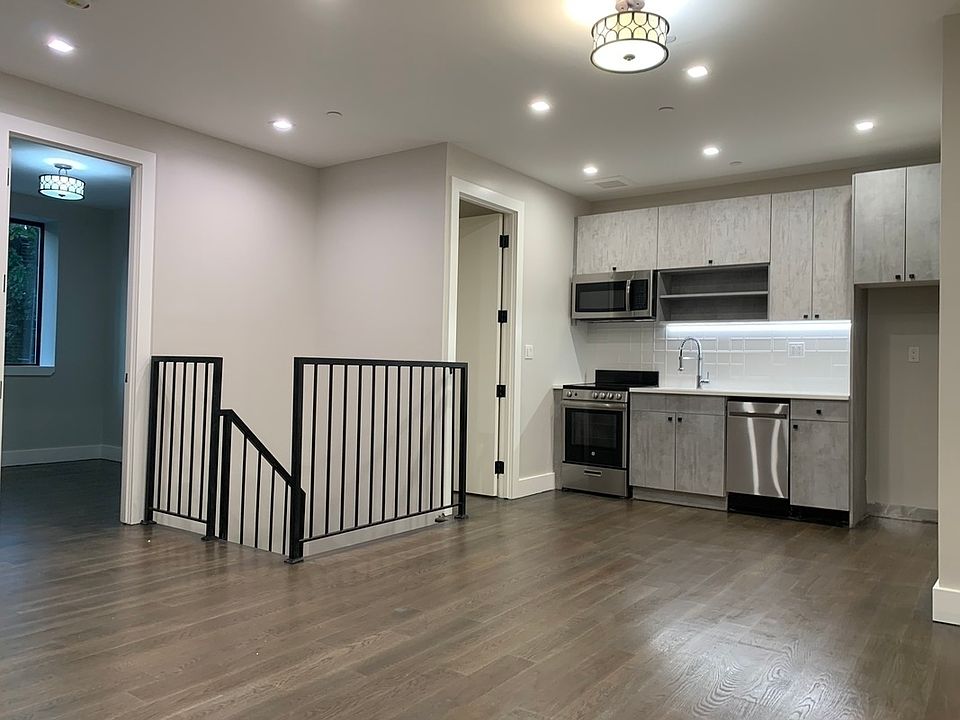 1st image of 199 Stockholm St #112
