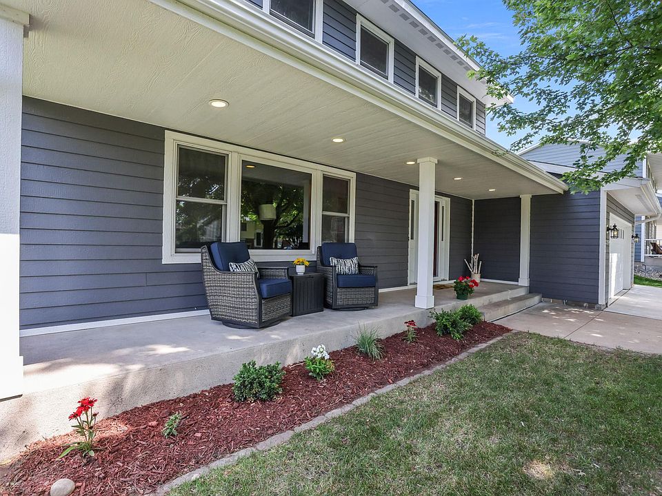 1st image of 3287 Churchill Dr