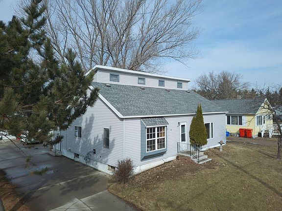 2nd image of 1310 Deleglise St