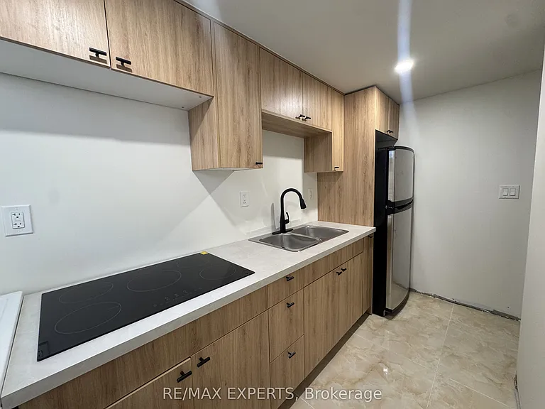 209 Ridge Rd #B — Photo 7