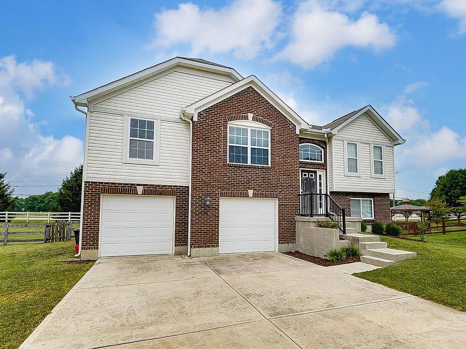1st image of 919 Regency Ct