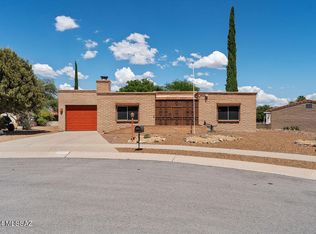 61 E La Grosella, Green Valley, AZ 85614