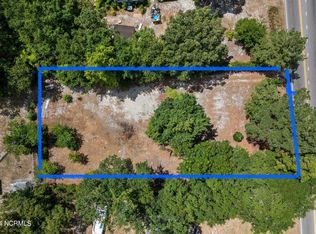 6122 Gordon Rd, Wilmington, NC 28411