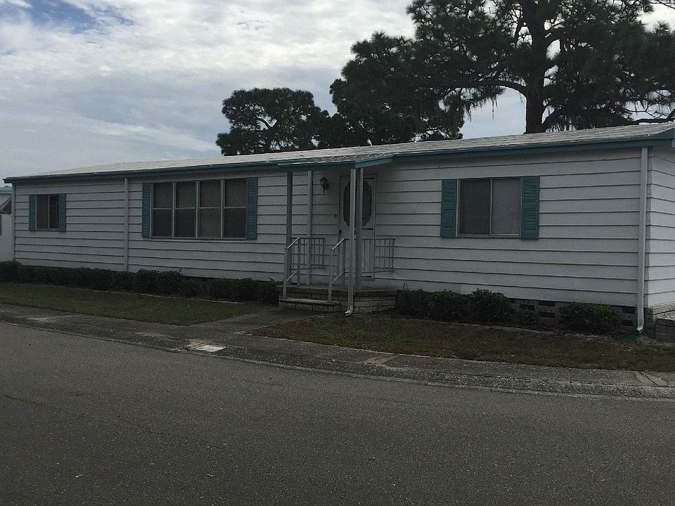 Nice Corner Lot