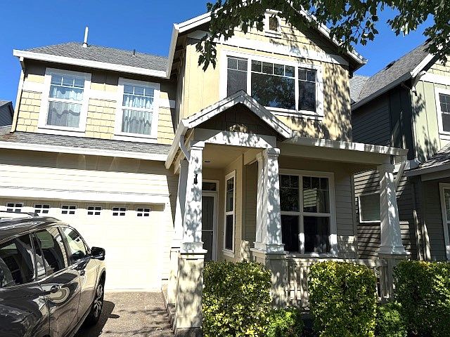 1st image of 1098 SE Tamora Ave