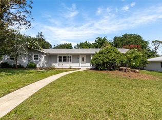 4627 Burgundy Pl, Lakeland, FL 33813