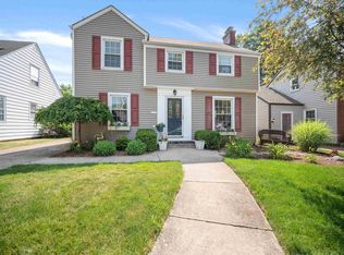 1702 Pemberton Dr, Fort Wayne, IN 46805