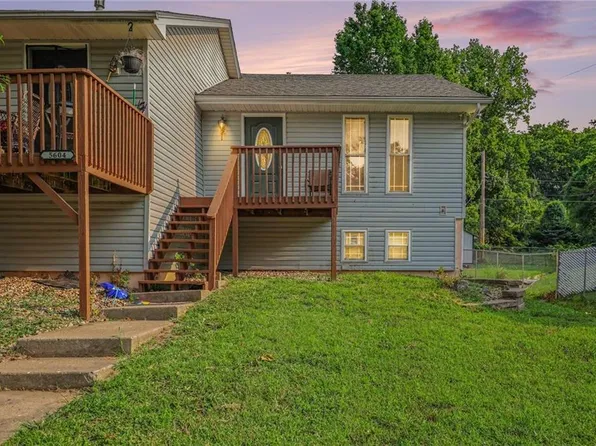 5604 NE 50th St, Kansas City, MO 64119