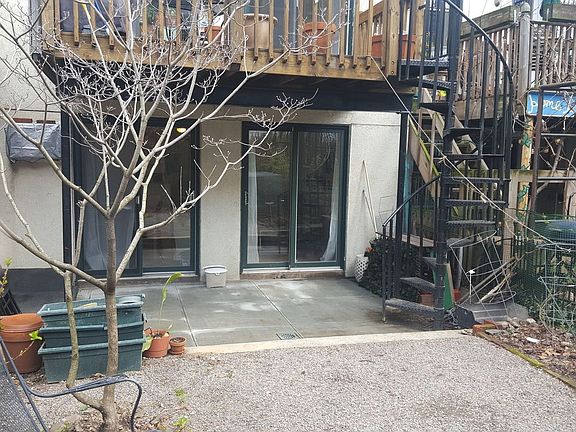4th image of 30 Saint Marks Ave