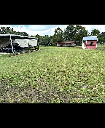 2nd image of 389 Quebedeaux Rd