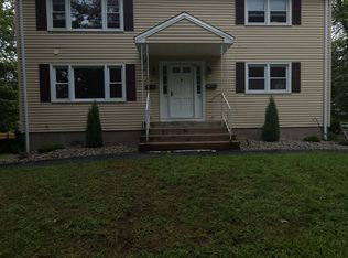 14 Lownds Dr #14, Windsor Locks, CT 06096