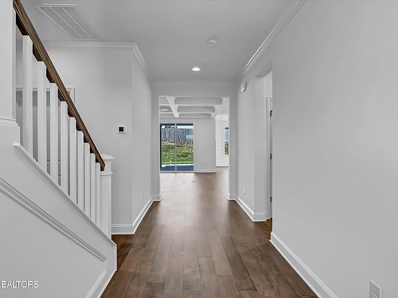 4th image of 2233 Willow Leaf Ln #5