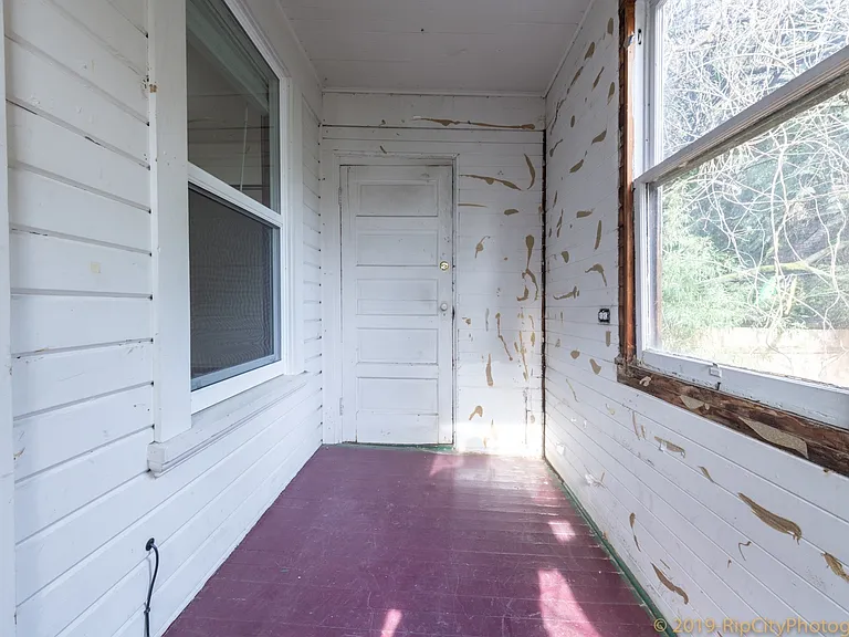 616 NW 22nd Ave — Photo 22