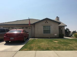 261 Fern Meadow Dr, Bakersfield, CA 93308