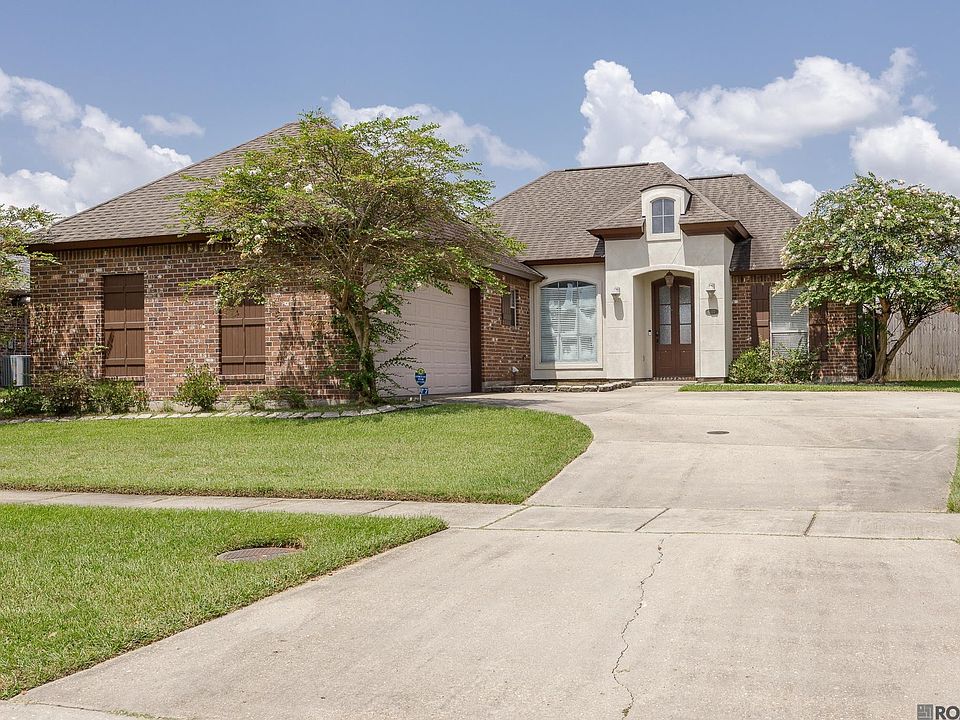 1st image of 6177 Deanne Marie Dr
