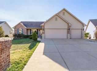 2039 Iron Mountain Dr, Festus, MO 63028