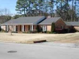 1812 Woodmont Dr SE, Decatur, AL 35601