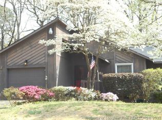 5805 Waters Edge Dr, Fayetteville, NC 28314