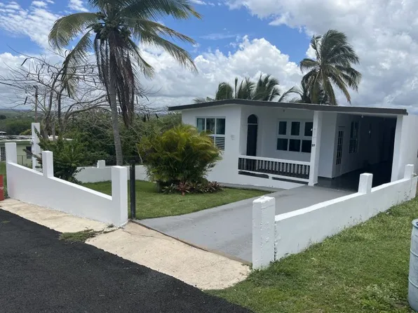 Urb Corchado Calle Tulipan #27, Isabela, PR 00662
