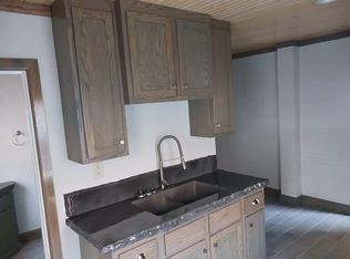 209 N High St #209, Neosho, MO 64850