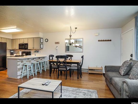 3rd image of 3615 N Wolf Lodge Dr #405