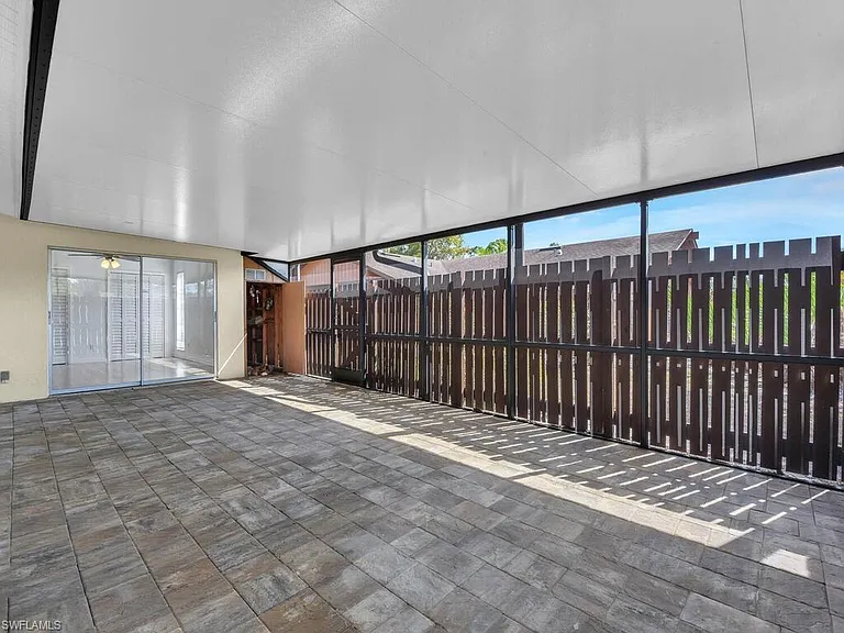 5620 Foxlake Dr — Photo 20