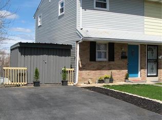 266 Edward Ln, Catasauqua, PA 18032