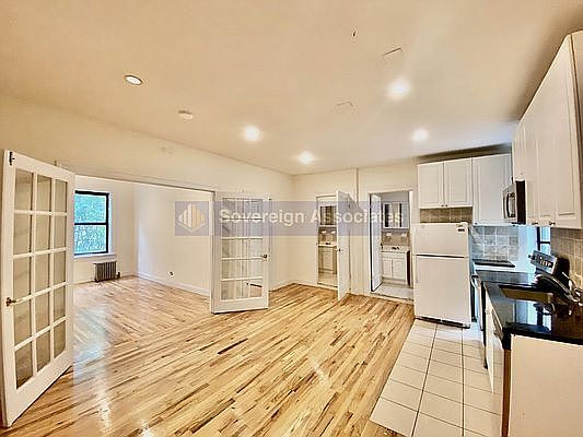 1st image of 116 Seaman Ave APT 2A