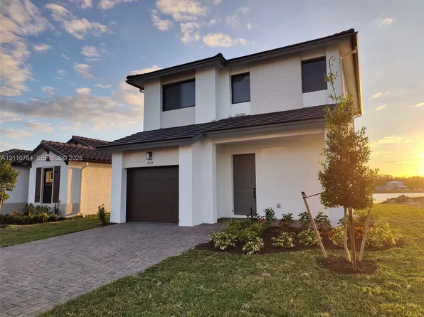 5639 Argento Dr, Immokalee, FL 34142