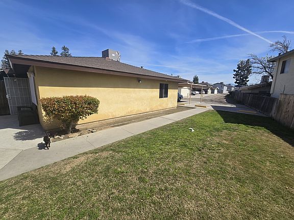 3rd image of 4801 Buckley Way APT D