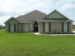 15795 E Meadow Circle Rd, Claremore, OK 74019