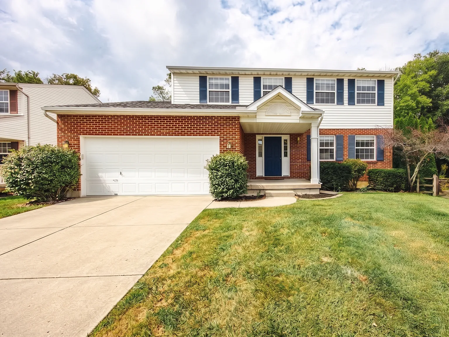 4 bed, 2065 sqft, $2,650 — Photo 2