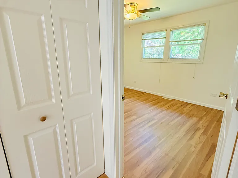 2904 Stork Ct — Photo 8