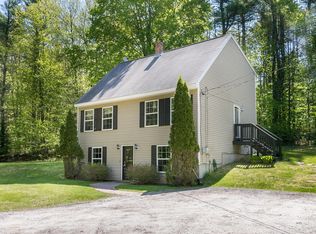 93 Long Hill Rd, Gray, ME 04039