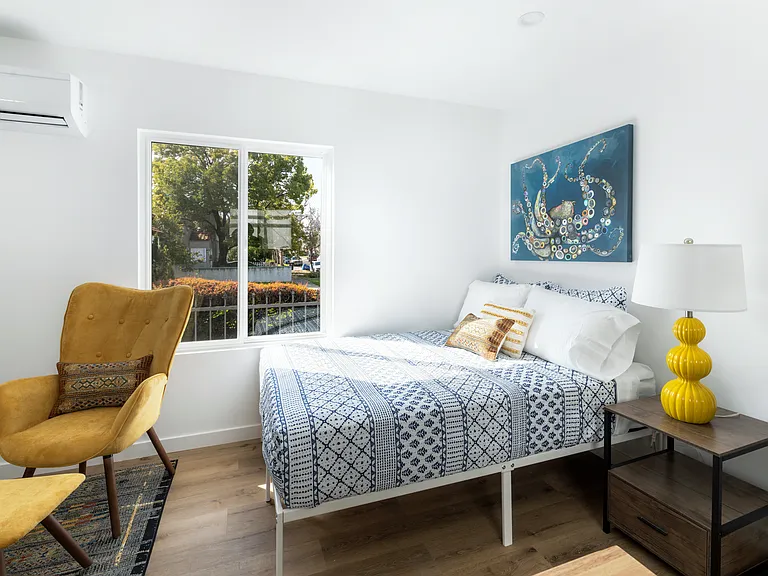3400 Somerset Dr #3404-1/2 — Photo 8