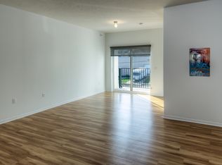 801 Pacific St APT 307, Omaha, NE 68108
