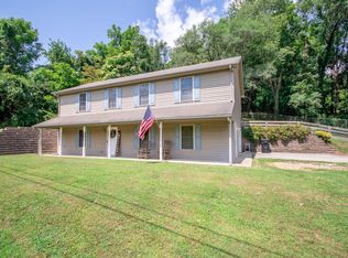 3932 Carson Rd, Roanoke, VA 24012
