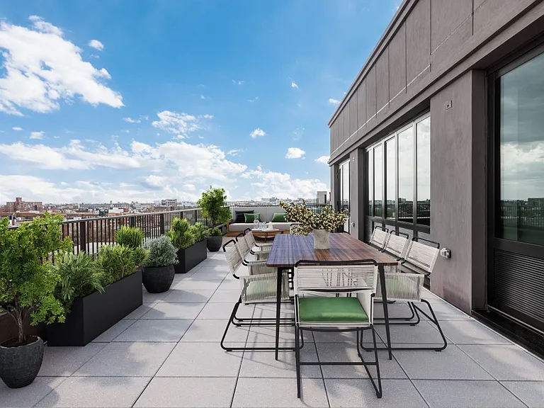 11 Ocean Pkwy #1118 — Photo 1