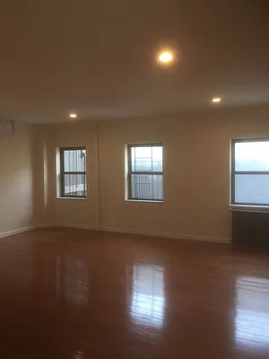 Rented by Landmark Real Estate | media 22