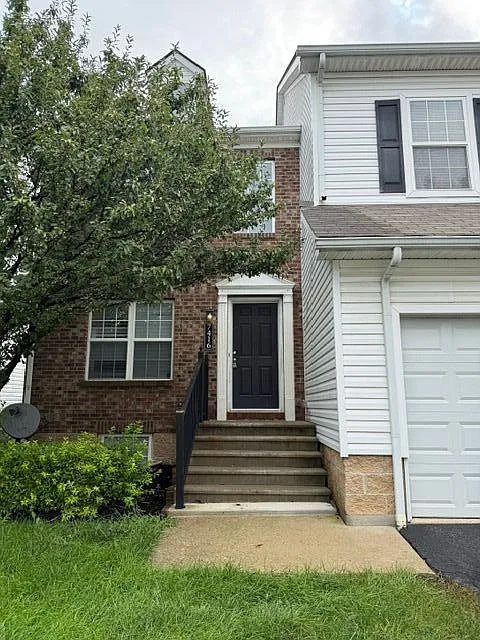 7416 Cayman Ln #MAIN