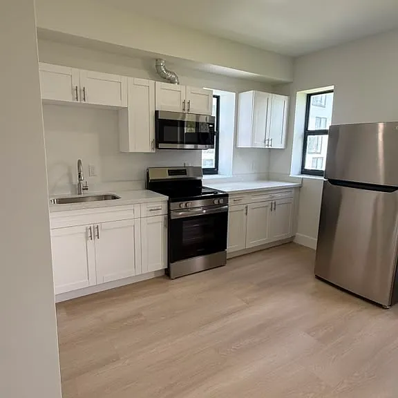 1637 SW 12th St #1 — Photo 12