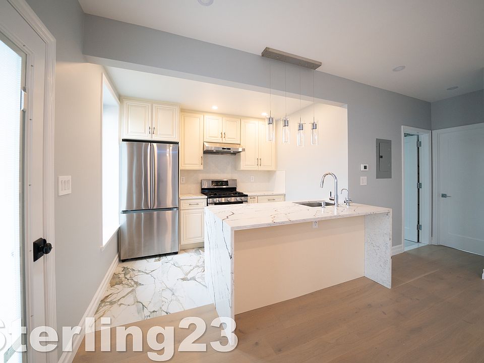1st image of 2824 41st St #2