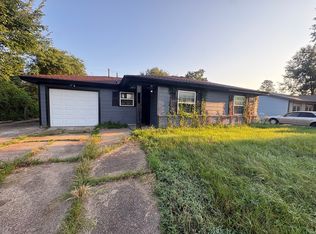 9315 Oak Knoll Ln, Houston, TX 77078
