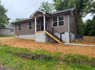 109 Ivy Ln, Oak Ridge, TN 37830