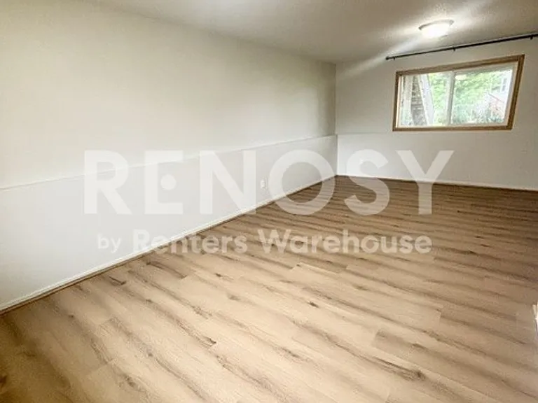 605 7th Ave SW — Photo 17